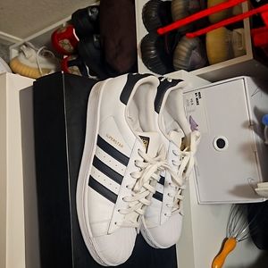 ADIDAS SUPERSTAR